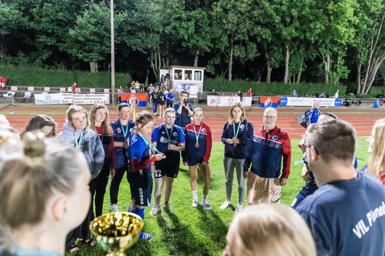 Bild 124 - Loewinnen Cup